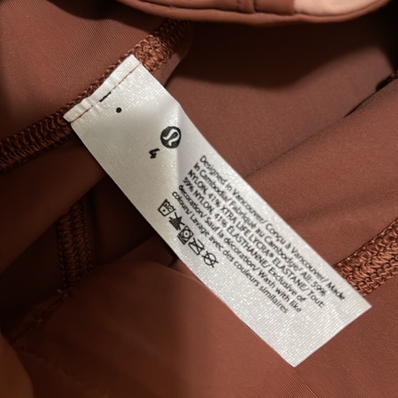 NWT- Lululemon - 4. Hike to Swim Short 6” - Picture 9 of 9